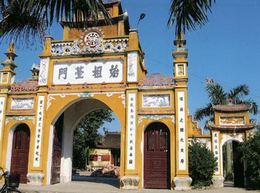 Храм Кинь Зыонг Выонга – место хранения и развития культурных ценностей земли Киньбак - ảnh 1